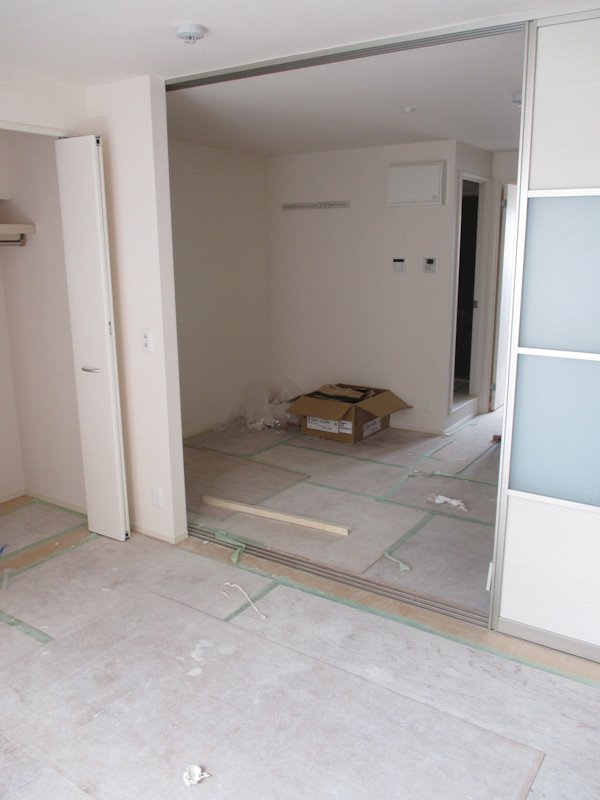 カリーサビラー リビング