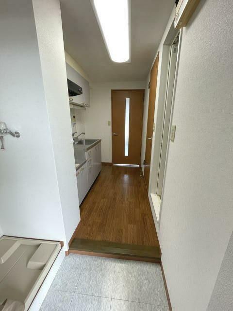 藤ビル 玄関