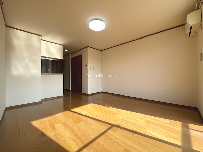 ジュネス広貴 リビング