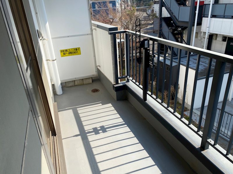 ゼフィールマンションＢ棟 ベランダ