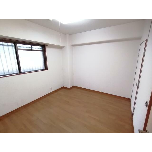 メゾン湯河原 ベッドルーム