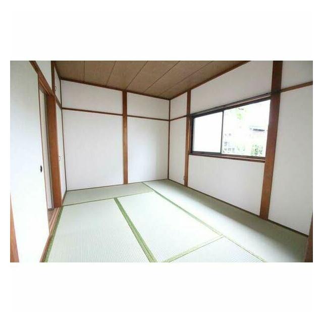 ハイツ石井 ベッドルーム