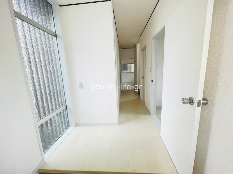 片岡貸戸建 玄関