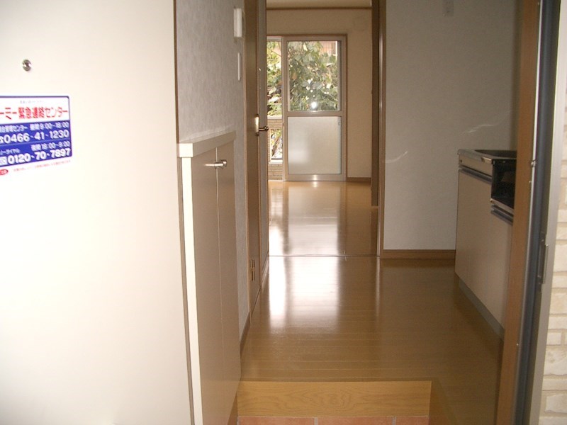 アイ　プレシア湘南 玄関