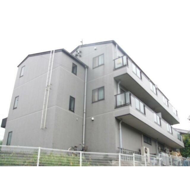 クリーンパレス中島 201号室 外観