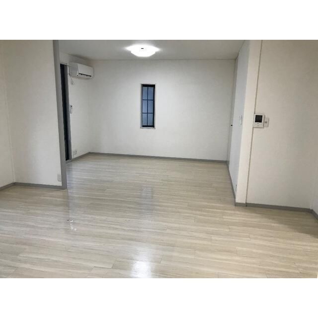 サンビレッジ大磯Ｅ リビング