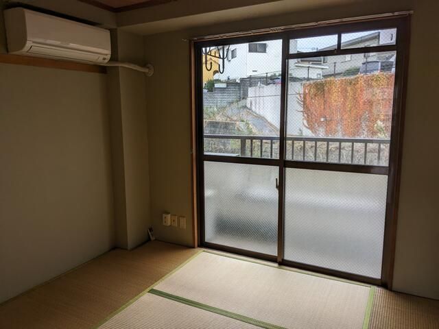 ベッドルーム