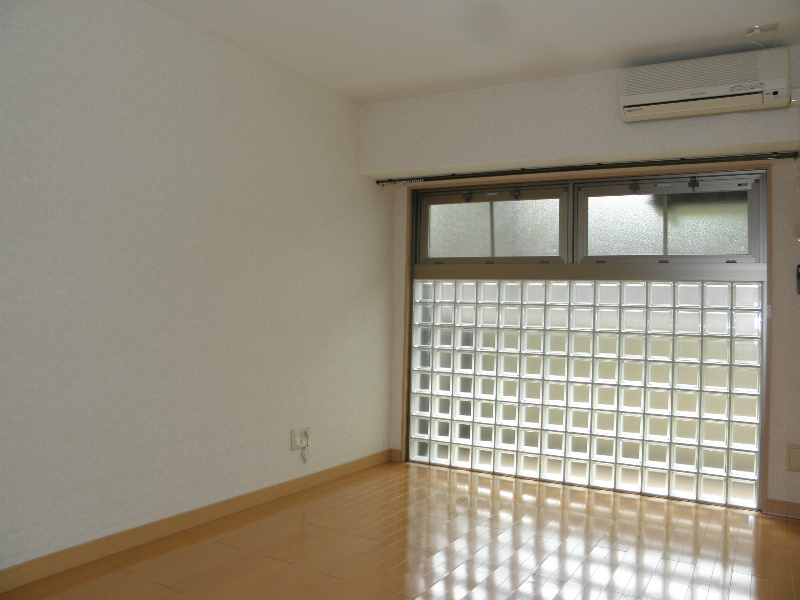 ラトゥール　レジュモー ベッドルーム