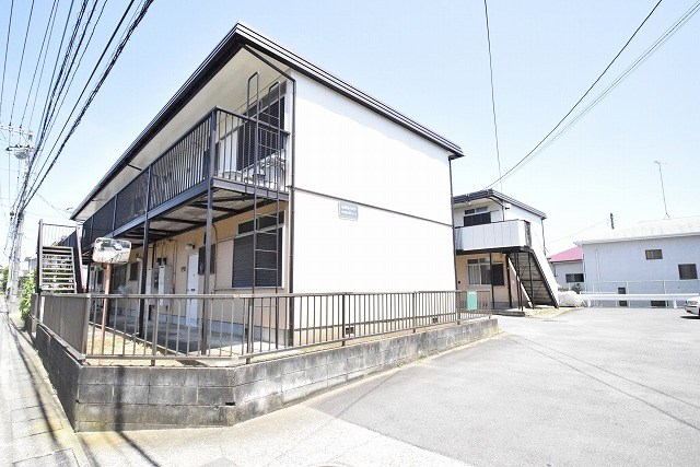 山百合ハイツ１号棟 202号室 外観