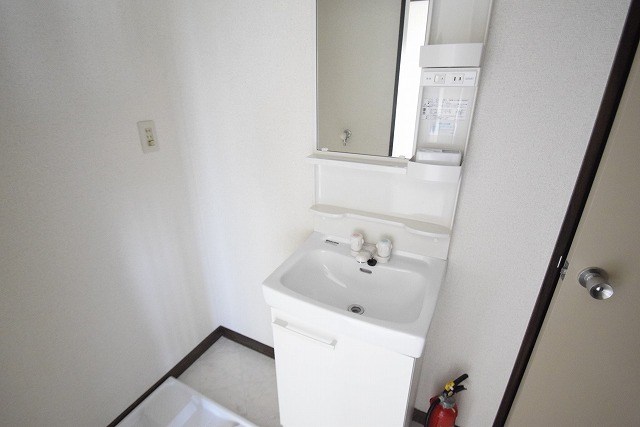 山百合ハイツ１号棟 その他2