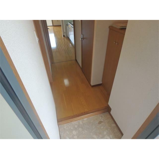 茜（ＡＫＡＮＥ） 玄関