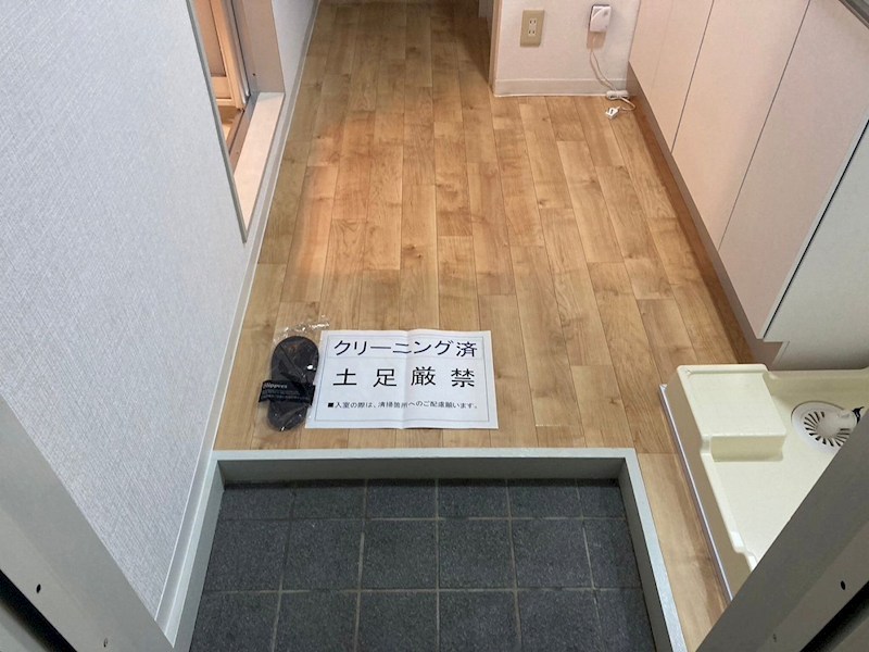 フレグランスＣ 玄関