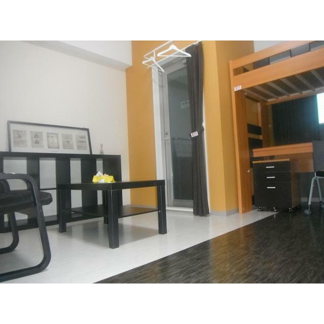 クォーツマンション リビング