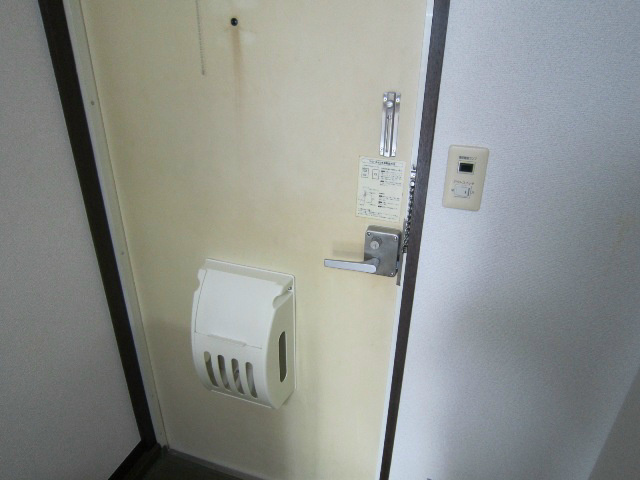 レスポワールＡ 玄関