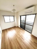 クロノス四之宮 リビング