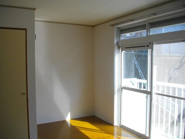 エステート　ピッコロ リビング