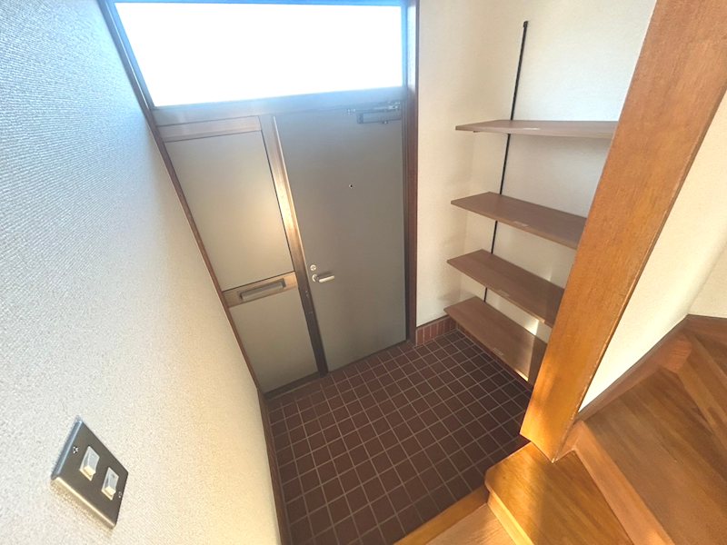 コーポユズＢ棟 玄関