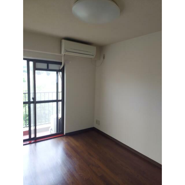 アーバンスプラザイシワタ２ 玄関