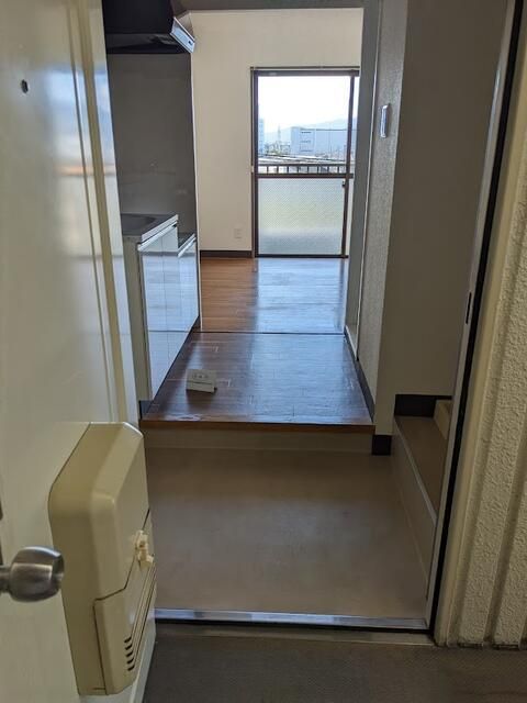 ひかりビル 玄関