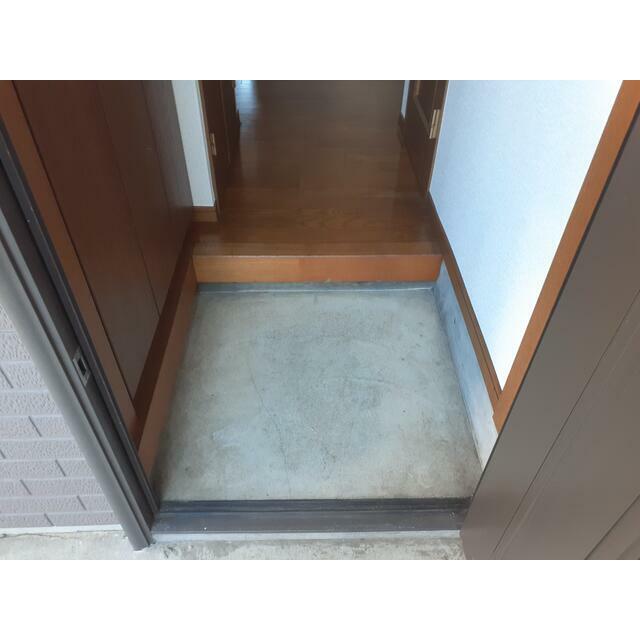 ハイツミネルヴァ 玄関
