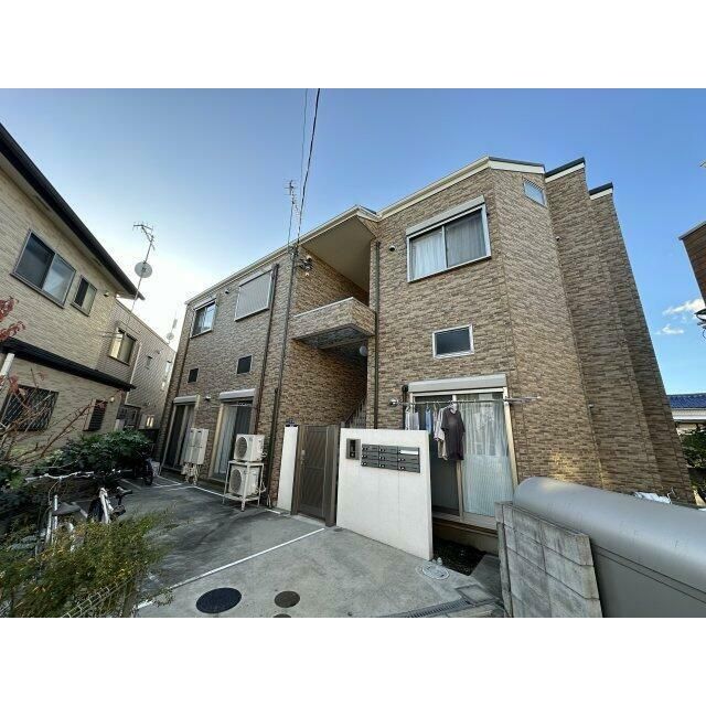 Ｂｅｒｇｈａｕｓ　Ｓｈｏｎａｎ　Ｔｓｕｊｉｄｏ 104号室 外観