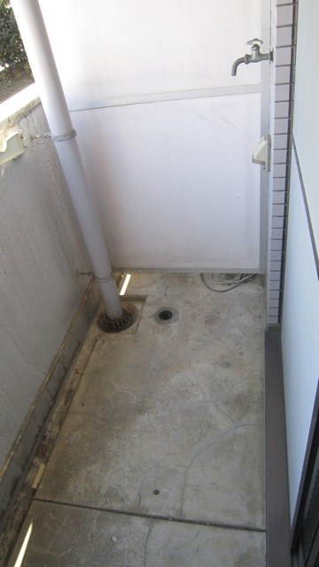 ゼルコバハウス鶴巻南 ベランダ