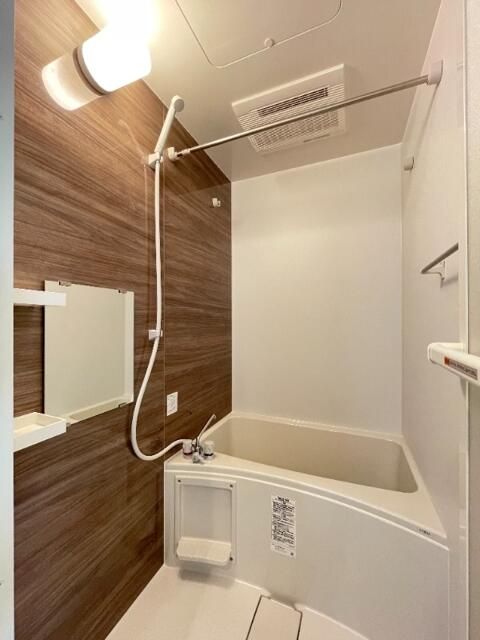 ウェルスフィールド湘南　C棟  風呂画像