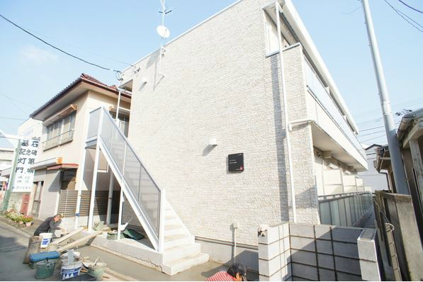 リブリ・フルール湘南 101号室 外観