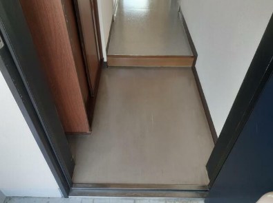 マンション３２０ 玄関