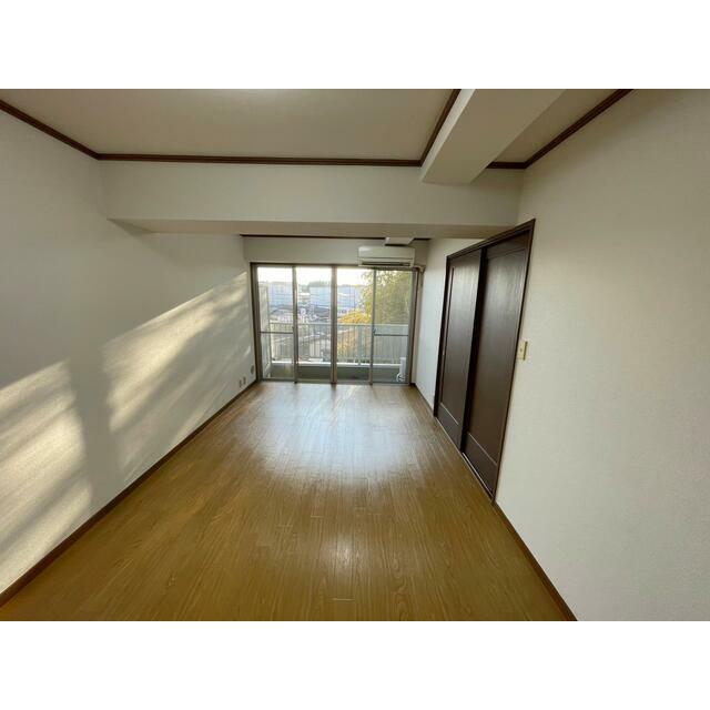 坂本ビル リビング