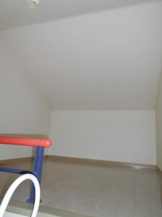 M，DRANTA ベッドルーム