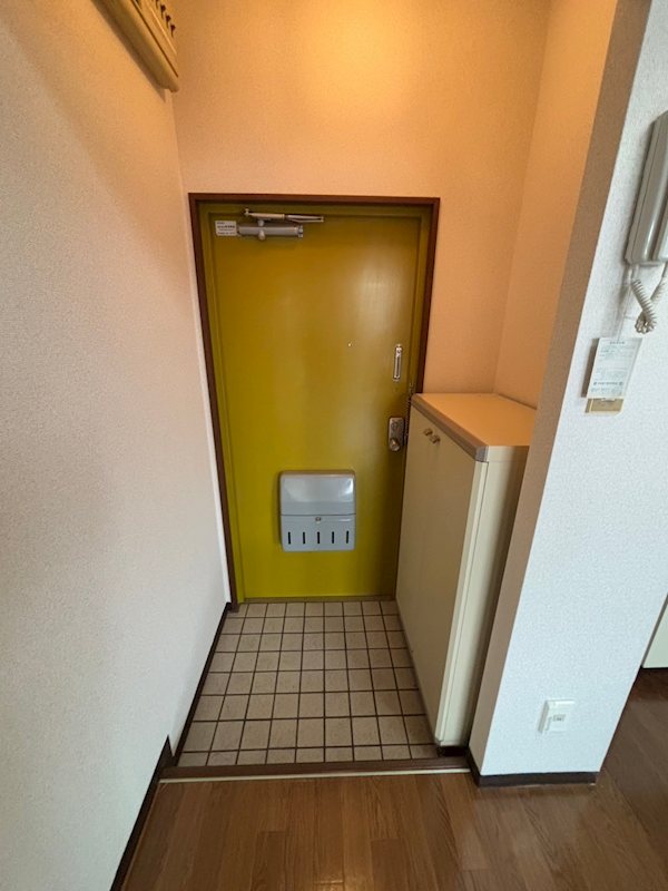 ＲＥＮＯＬＡＺＥ湘南 玄関