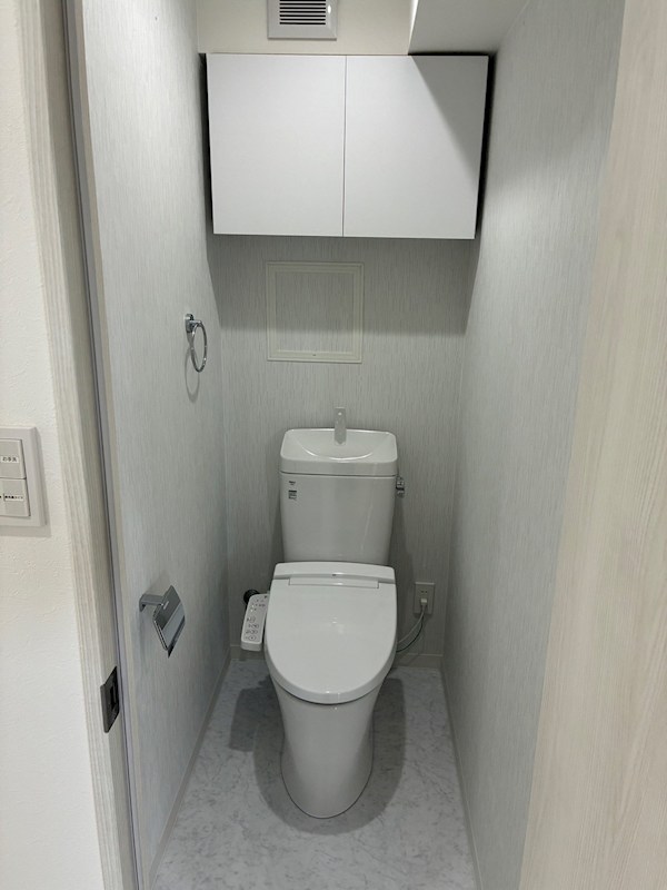コンブロンビル その他2