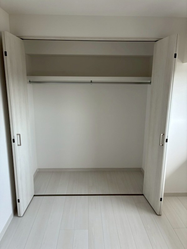 コンブロンビル その他5