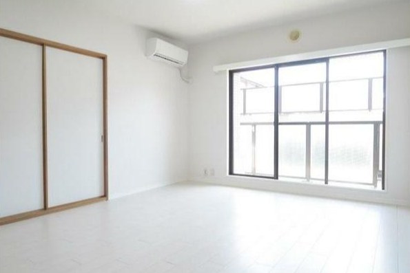 クエスト山手台 リビング