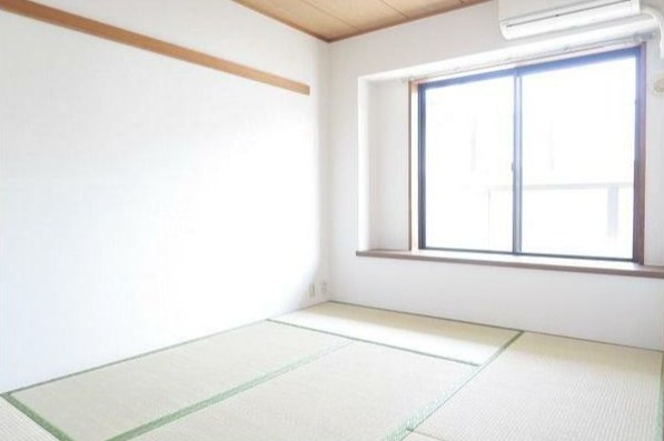 クエスト山手台 ベッドルーム