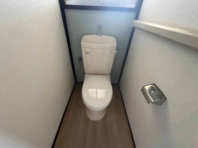 コンフォート真田 トイレ