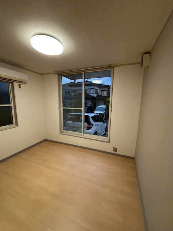 ドルフ鶴巻Ｎｏ．１４ リビング