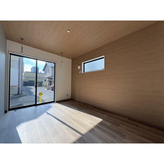 ハウズライフ厚木二番館 リビング