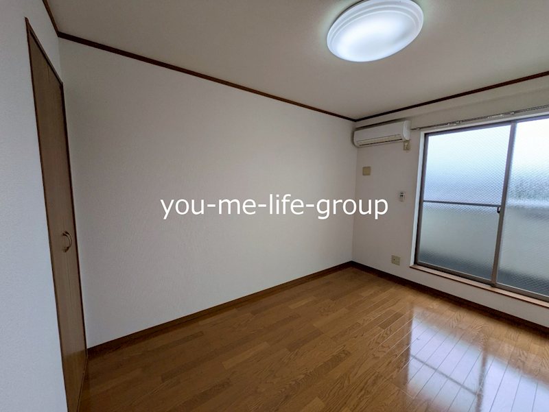 ガイア春日町 リビング