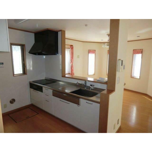 戸室戸建 キッチン