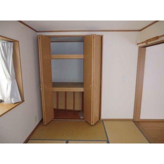戸室戸建 ベッドルーム