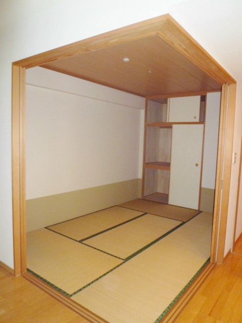 日神パレステージ本厚木リバースクエア ベッドルーム