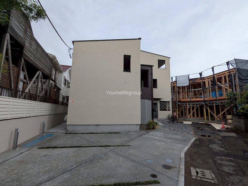 SOUTHERN VILLAGE I 103号室 外観