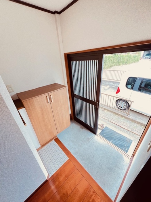 白旗戸建貸家 玄関