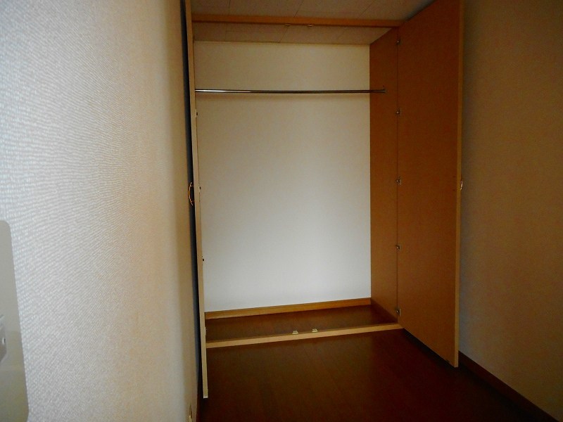 レオパレスネクスト その他3