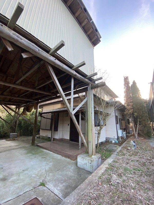 善波貸家 外観