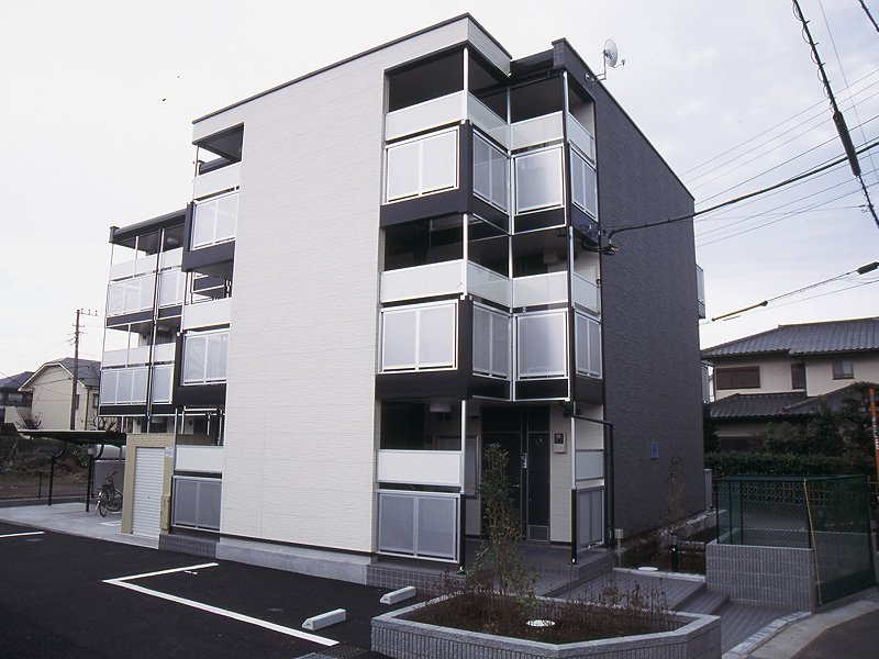 レオパレスＫＡＺＵⅢ 304号室 外観