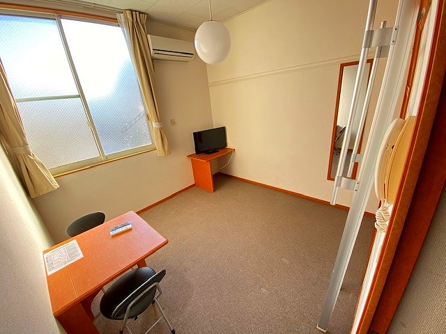 レオパレスＣＲＥＷ その他12