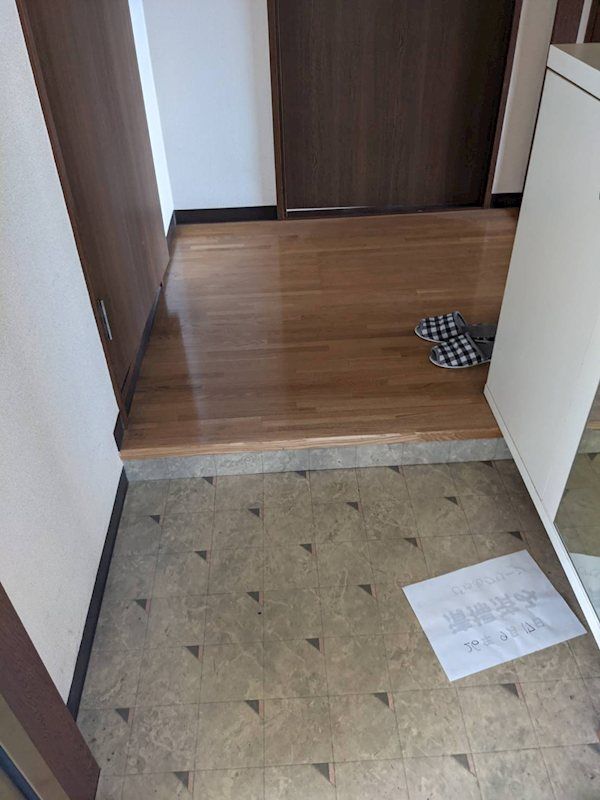 エクレール西湘 玄関